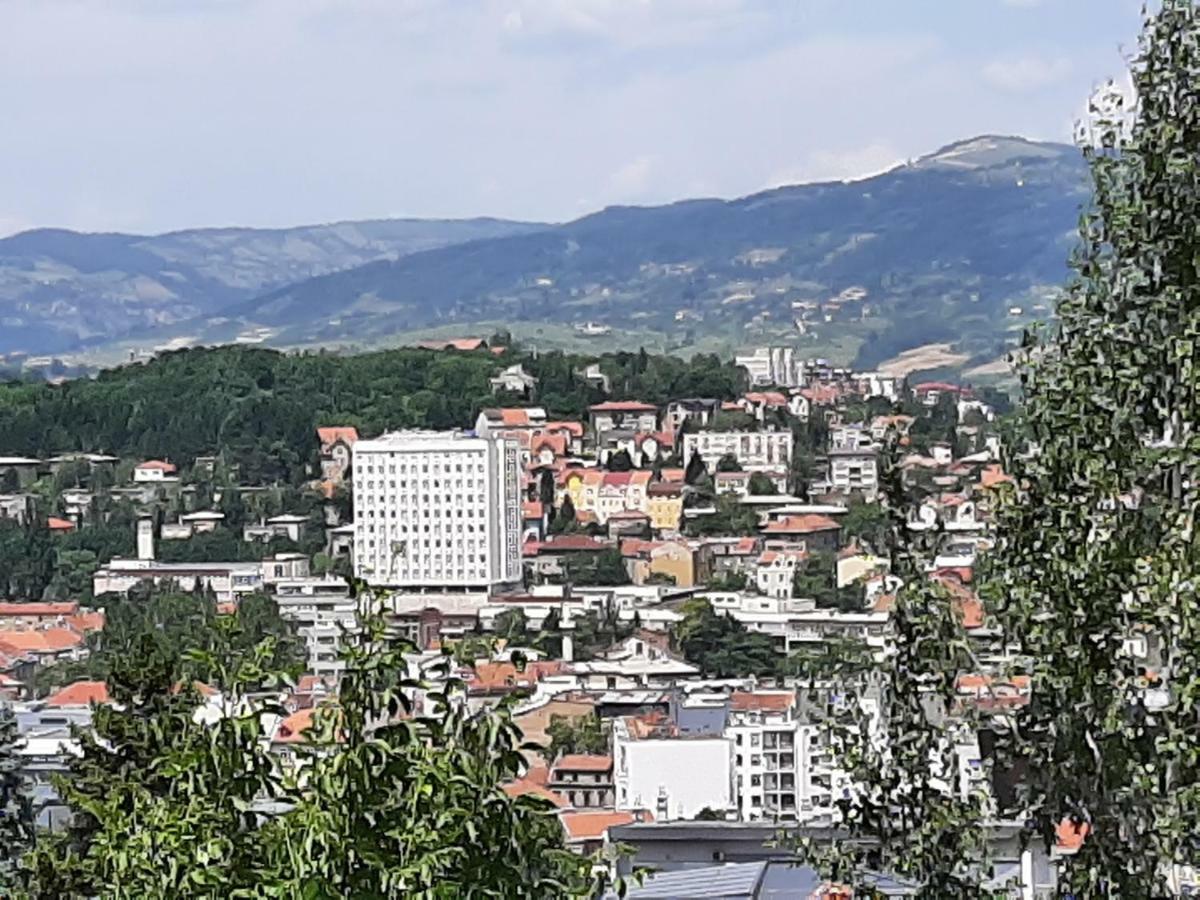 Guesthouse Hill SJJ Exteriér fotografie